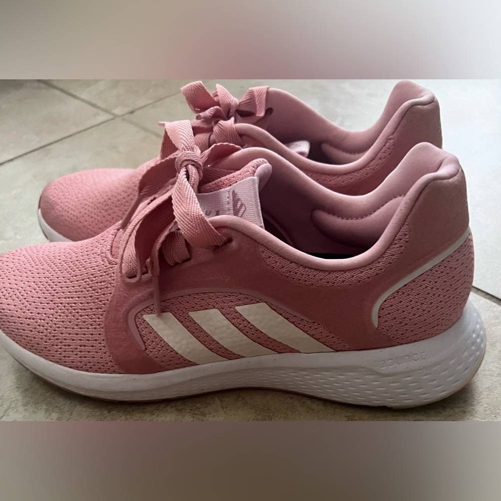 Adidas Women’s Edge Lux 5 Running Shoes